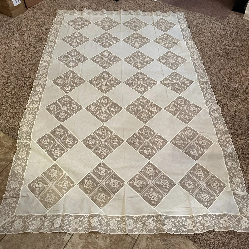 Country Lace‎ Patchwork  Tablecloth Handmade Farmhouse 102